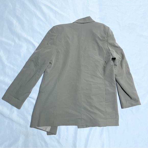 H&M Beige Oversized Blazer Size Small - Picture 4 of 4